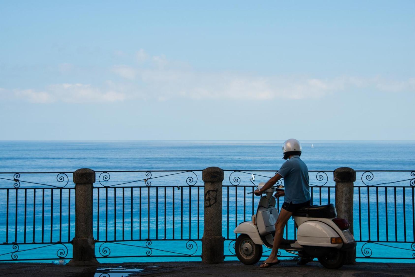 Plaza Boutique - * Tropea